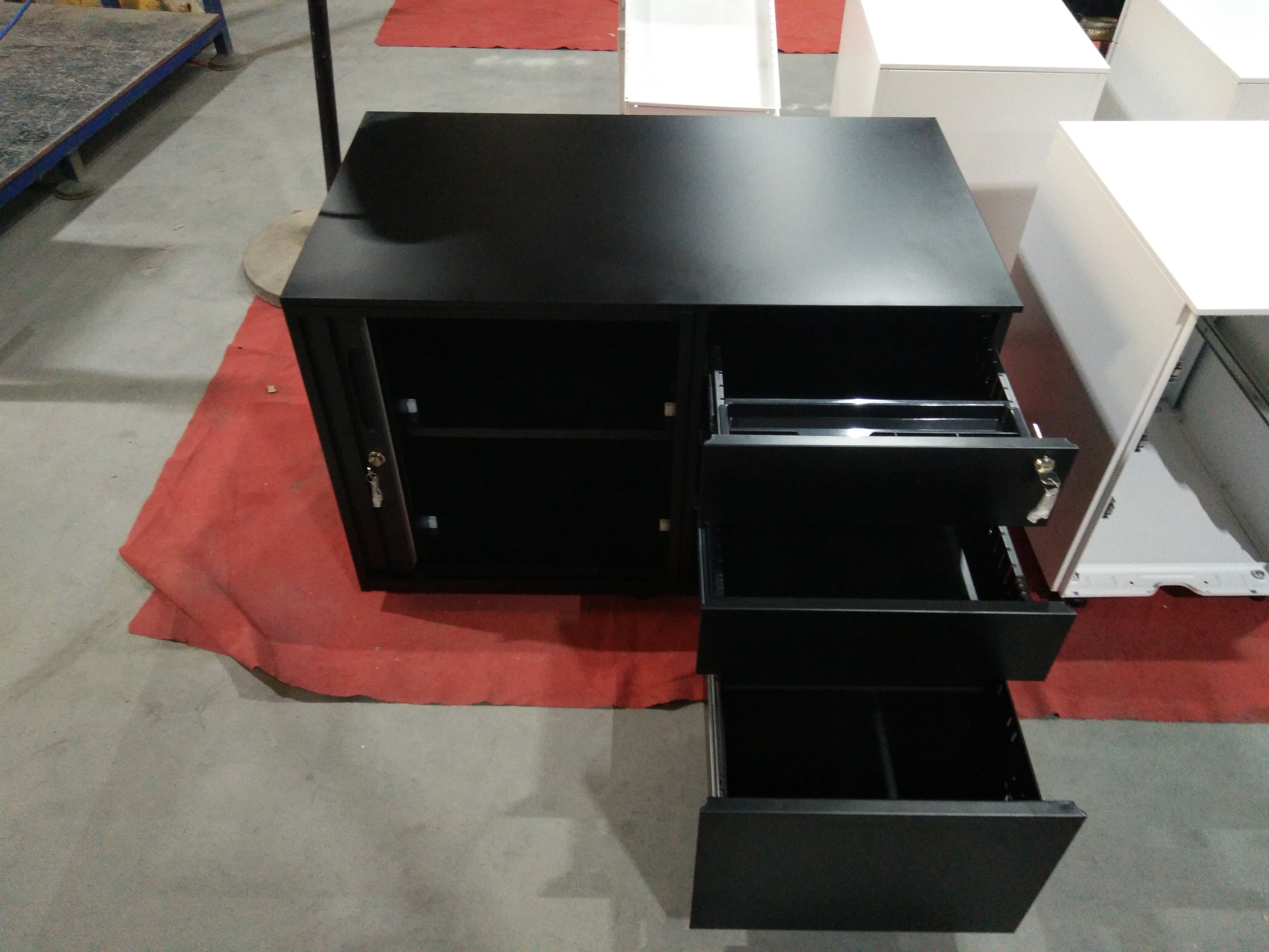 Mobile Caddy with Side Drawer Pedestal